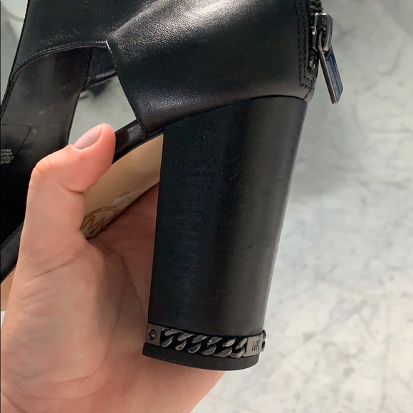 Michael Kors black heels - Picture 5 of 6